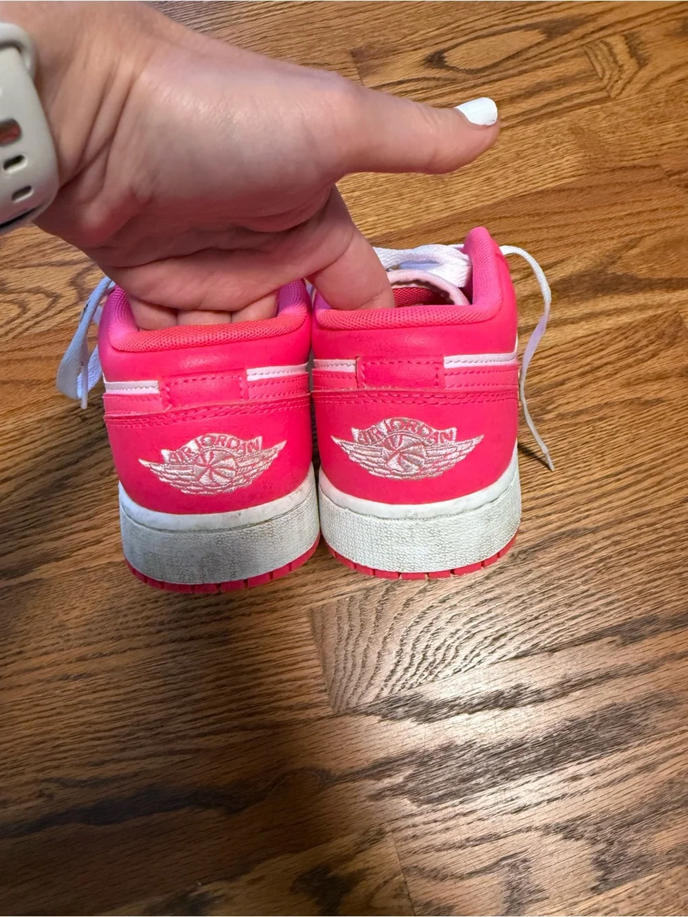Jordan low top